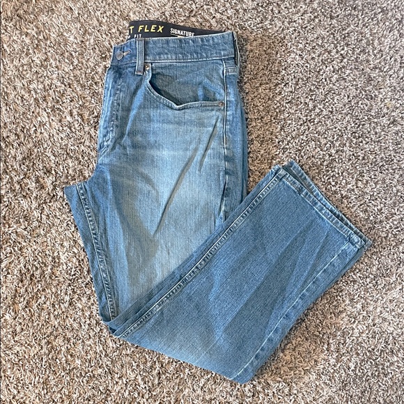 Levi Strauss Signature Gold Men’s Relaxed Fit Flex Jeans - Picture 1 of 6